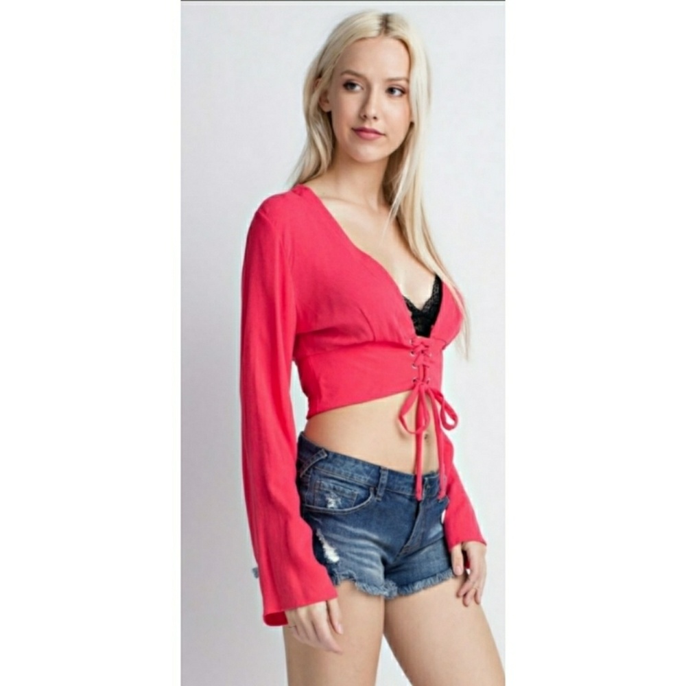 🌟 🌟 Botique Long sleeve Lace-up crop top